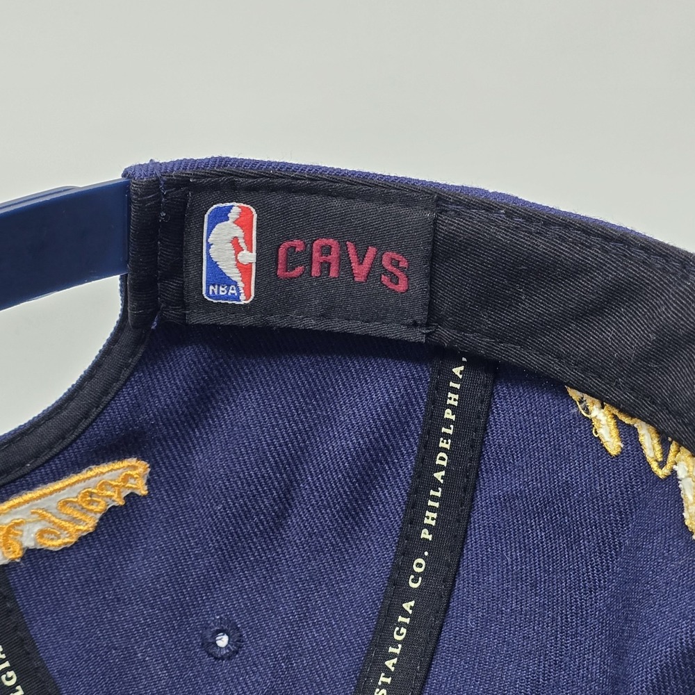 Mitchell & Ness Cleveland Cavaliers Navy Blue LeBron James 23 Snapback Hat NBA - Picture 12 of 12